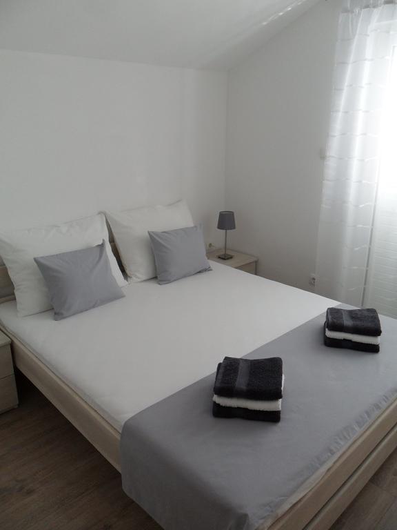 Apartmani Luka & Iva 希贝尼克 外观 照片