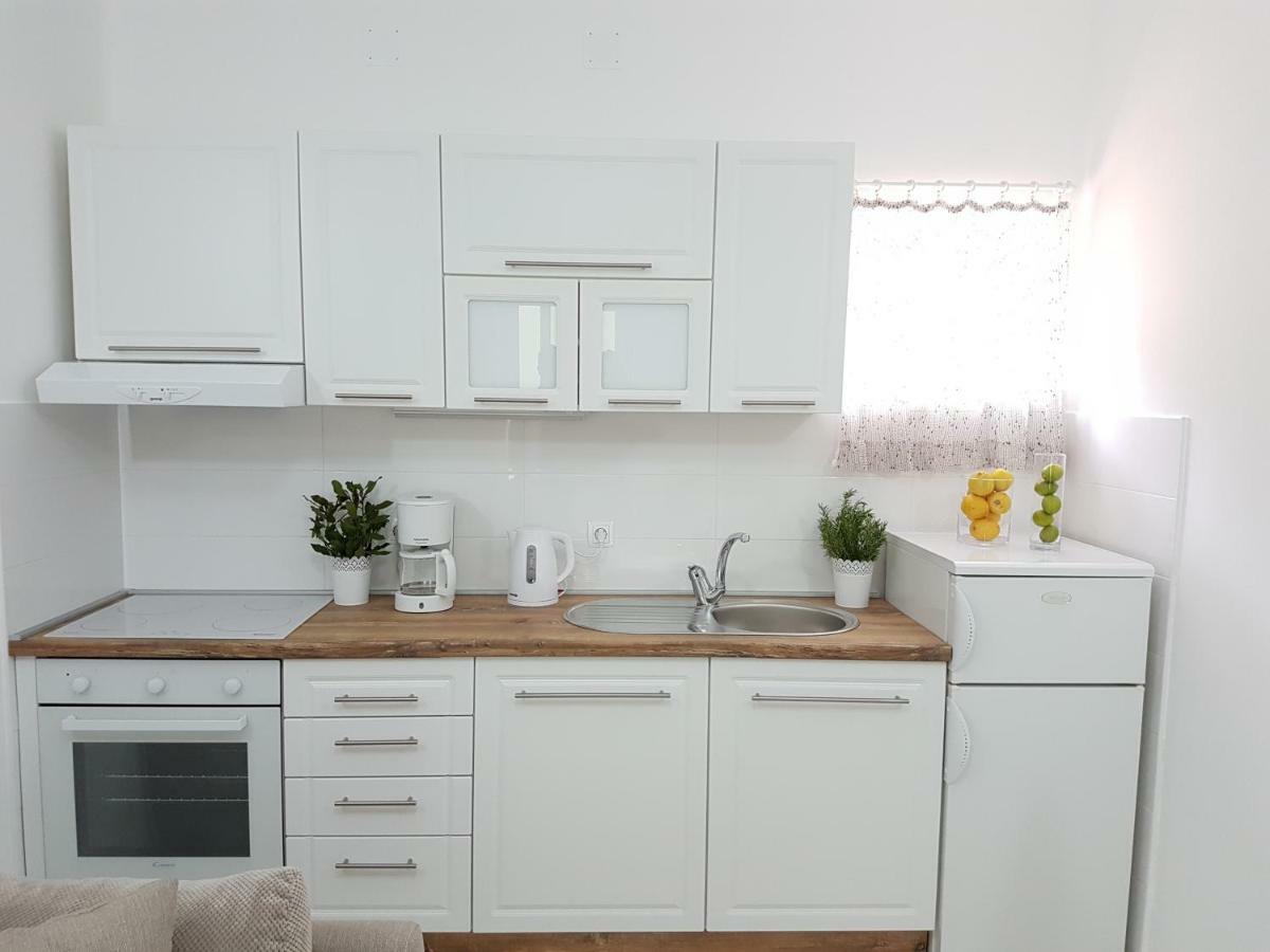 Apartmani Luka & Iva 希贝尼克 外观 照片
