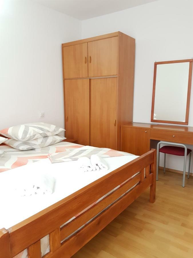 Apartmani Luka & Iva 希贝尼克 外观 照片