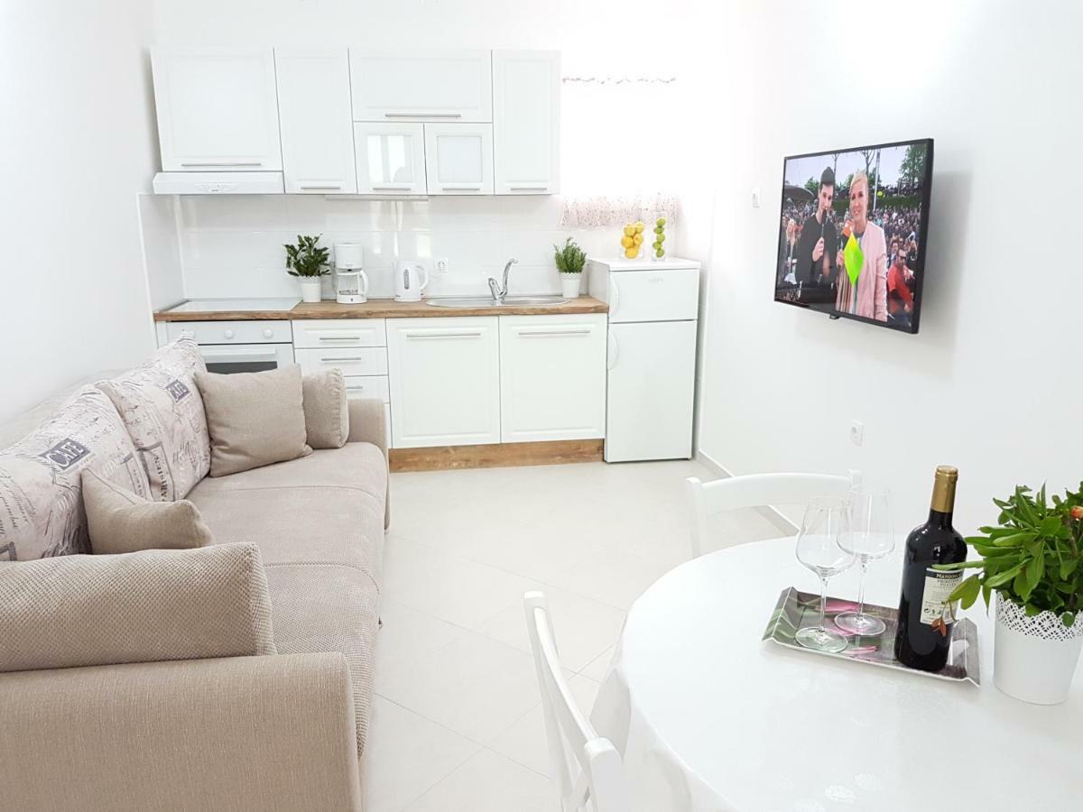 Apartmani Luka & Iva 希贝尼克 外观 照片